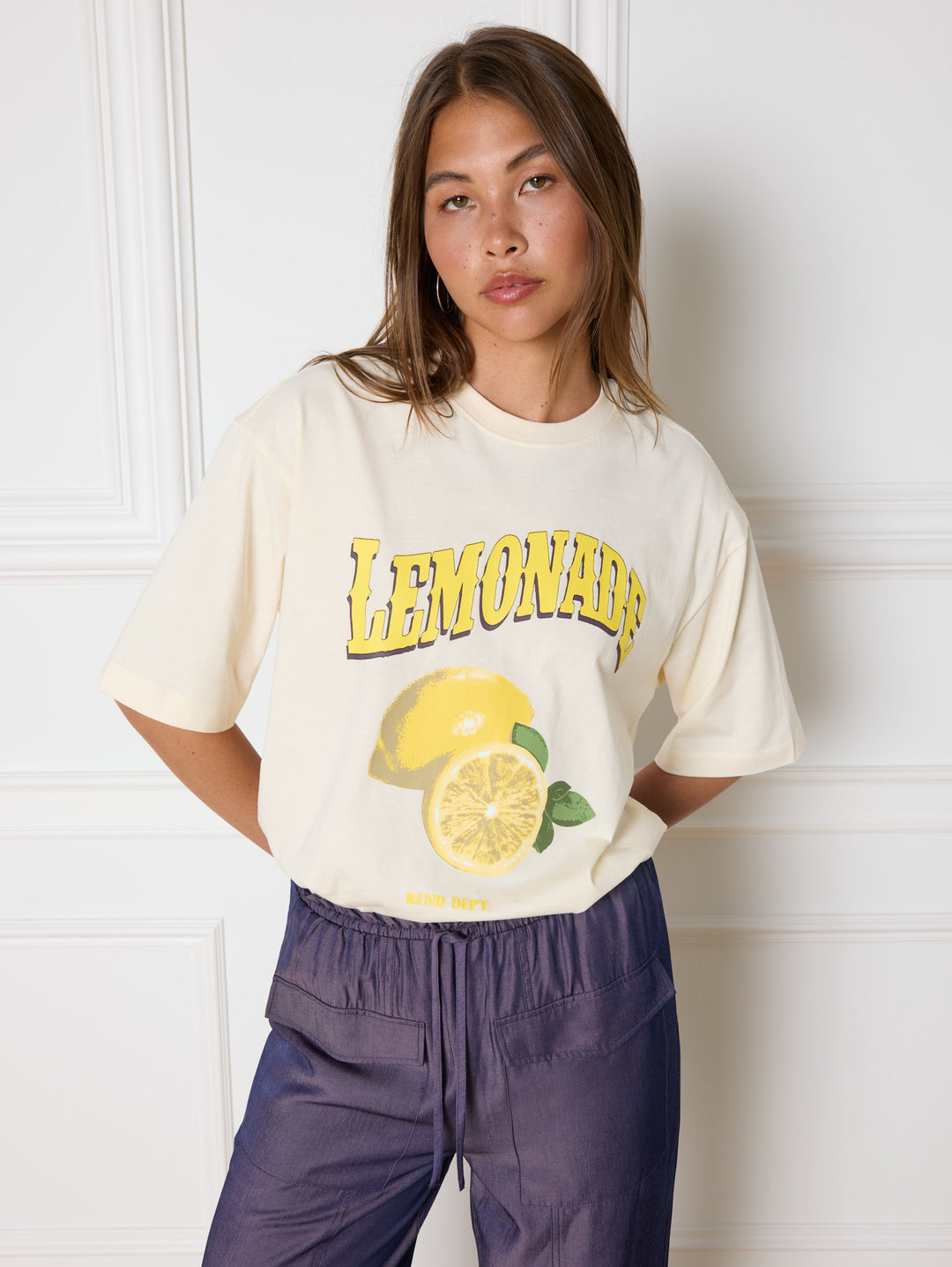 Lemonade tee