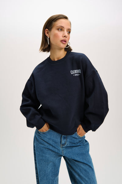 Femme sweater