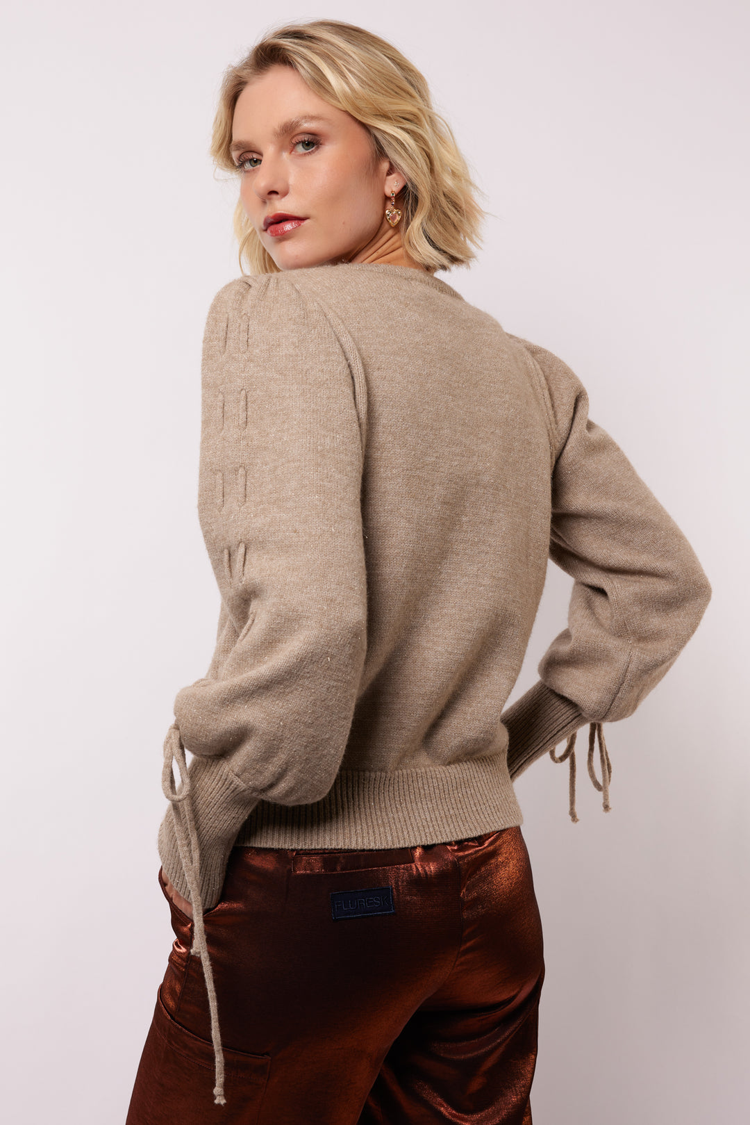 Scottie knit sweater - taupe