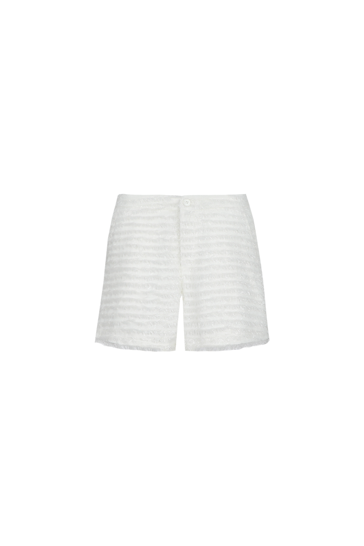 Cara short