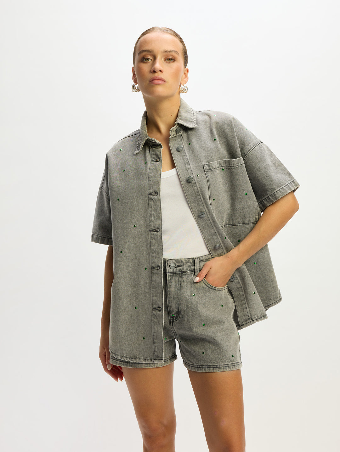 Short zaar