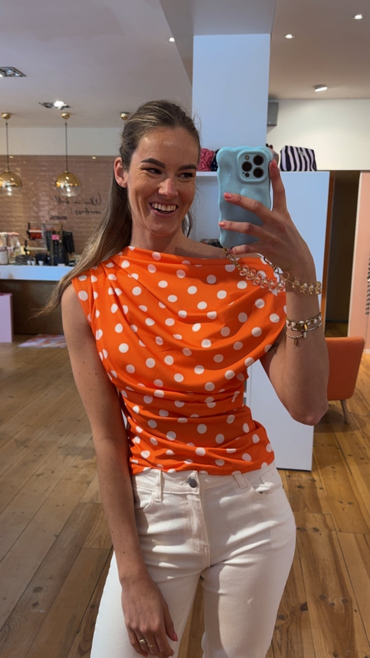 Orange dots top