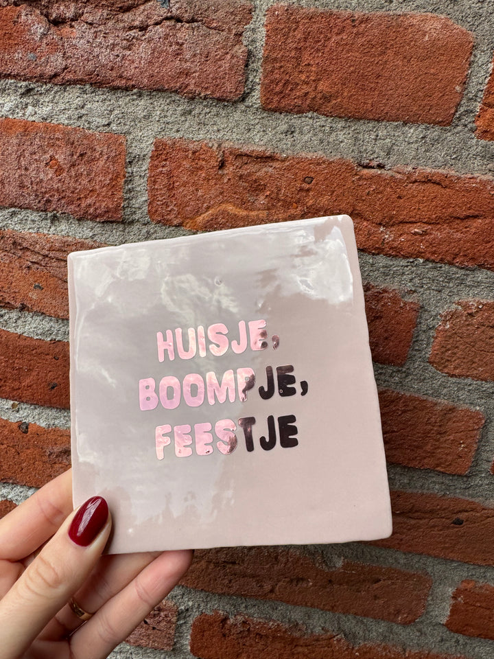 Tegeltje - Huisje Boompje Feestje