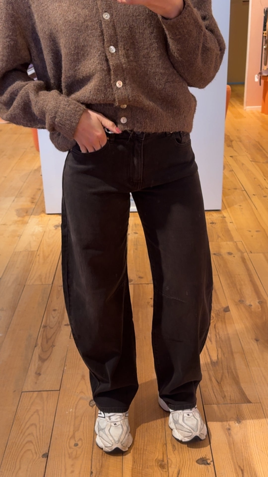 balloon ballon barrel barel fit jeans bruin donkerbruin